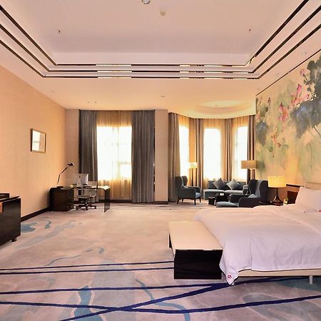 Baotou West Lake Hotel Exterior foto