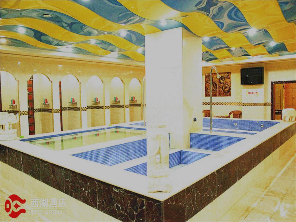 Baotou West Lake Hotel Exterior foto
