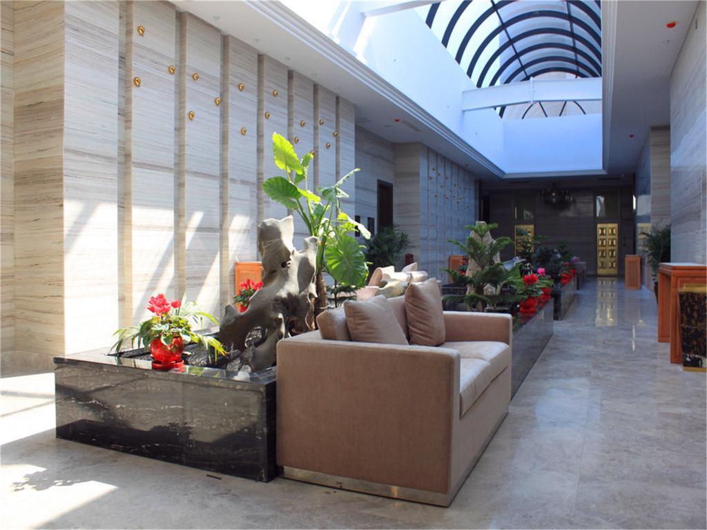 Baotou West Lake Hotel Exterior foto